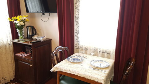 The Postmaster Inn BnB - Accommodation Redcliffe 1