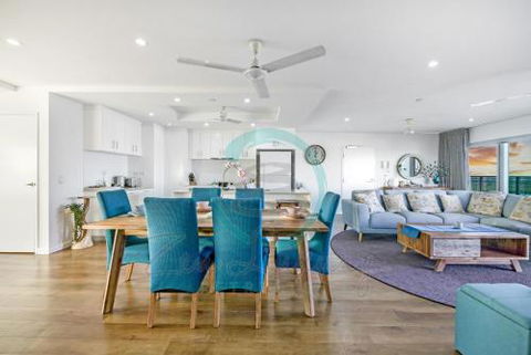 ZEN TOWERS - COZY HOLIDAY HOME For Families In CBD - Accommodation Redcliffe 1