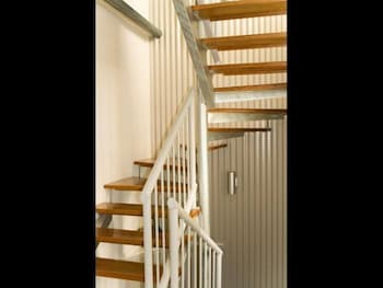 Seaspray Apartments - Accommodation Redcliffe 4