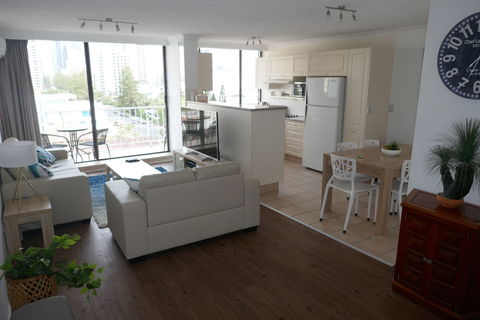 Queensleigh Apartment - Accommodation Redcliffe 2