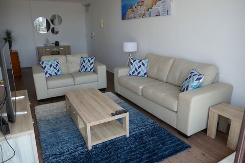 Queensleigh Apartment - Accommodation Redcliffe 5