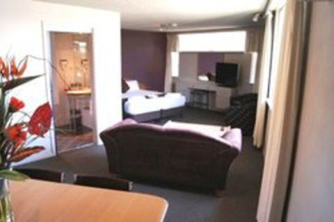 COMFORT Inn MENTONE HUB - Accommodation Redcliffe 3