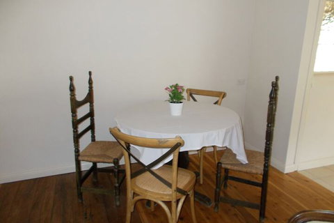 Mulla Villa - Accommodation Redcliffe 5