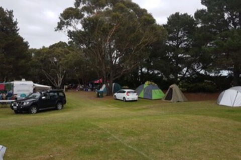 Lakes Caravilla Caravan Park - Accommodation Redcliffe 0