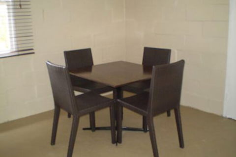 Shanti Relaxation Retreat - Accommodation Redcliffe 2