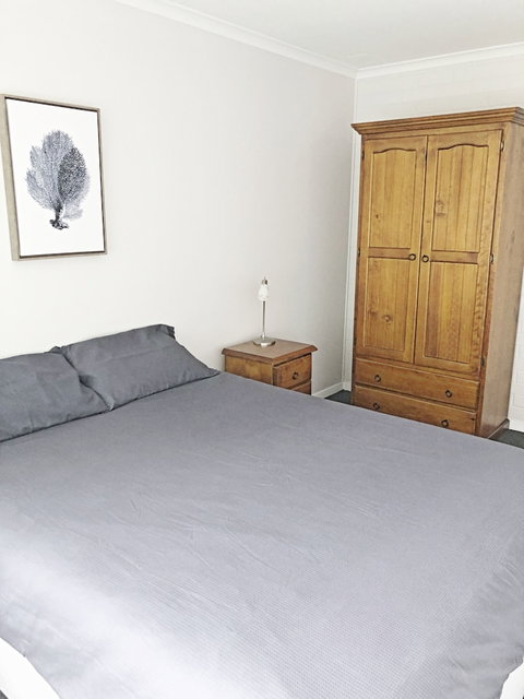 Albatross - Accommodation Redcliffe 2