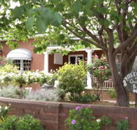 Rose Garden on Church BnB - Accommodation Redcliffe
