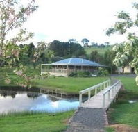 Buttercup Cottage  Private Apartment - Accommodation Redcliffe