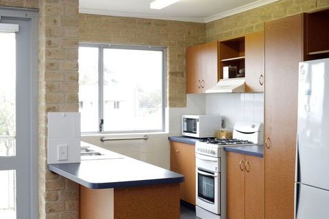 ECU Village Bunbury - Accommodation Redcliffe 7