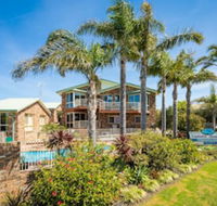 Captain's Quarters - Accommodation Redcliffe