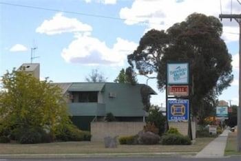Bendigo Motor Inn - Accommodation Redcliffe 2