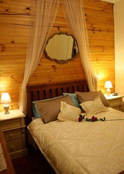A Settler's Cottage - Accommodation Redcliffe 6