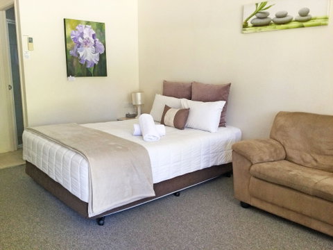 Alstonville Settlers Motel - Accommodation Redcliffe 4