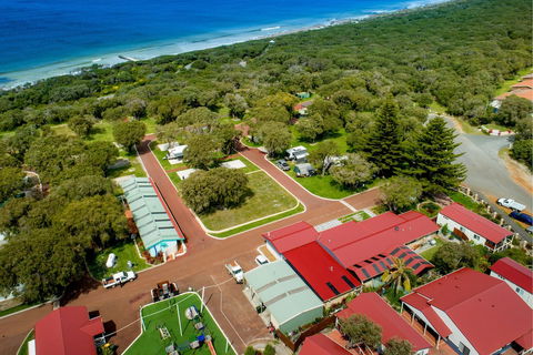 BIG4 Emu Beach Holiday Park - Accommodation Redcliffe 1