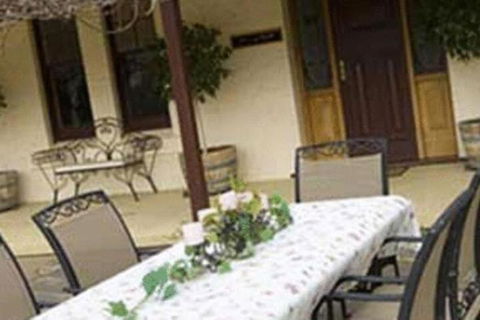 The Vintage Bed & Breakfast - Accommodation Redcliffe 6