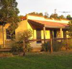 Dees Villa Bed  Breakfast - Accommodation Redcliffe