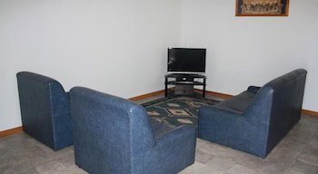 Cervantes Holiday Homes - Accommodation Redcliffe 5