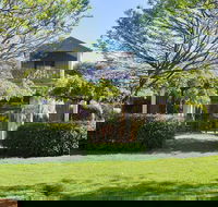 Tree Elle - Accommodation Redcliffe