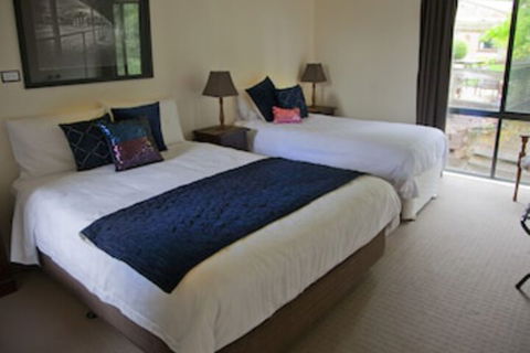 The Shingles Riverside Cottages - Accommodation Redcliffe 0