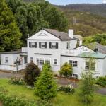 Explorers Lodge - Accommodation Redcliffe 0