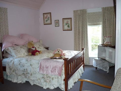 Old Colony Inn - Accommodation Redcliffe 6
