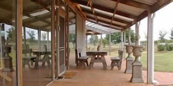 Owl Head Lodge - Accommodation Redcliffe 0