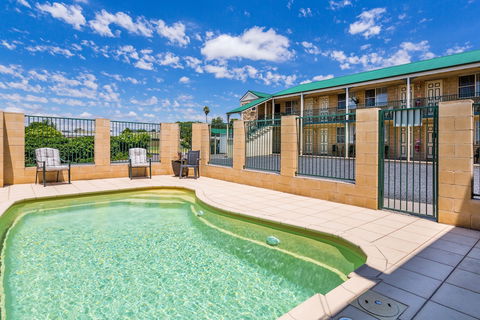 Soldiers Motel - Accommodation Redcliffe 1