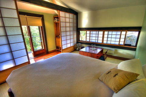 Qdos Arts - Accommodation Redcliffe 1