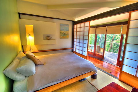 Qdos Arts - Accommodation Redcliffe 4