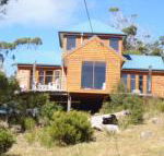 The Tree House - Accommodation Redcliffe