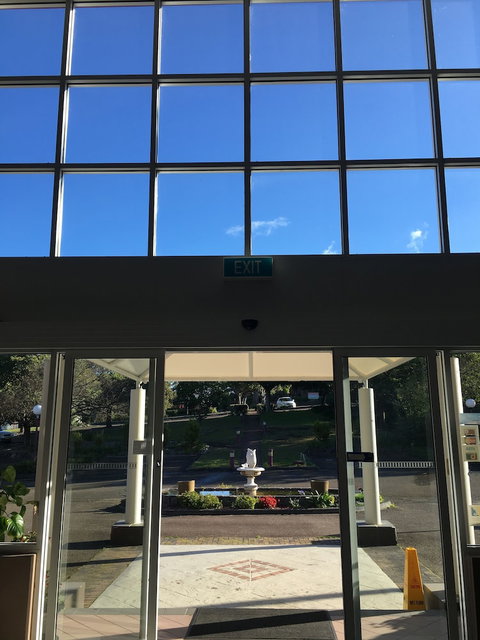 Pacific Garden Hotel - Accommodation Redcliffe 2