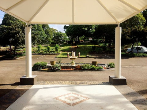 Pacific Garden Hotel - Accommodation Redcliffe 0
