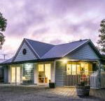 One Tree Bed  Breakfast - Accommodation Redcliffe