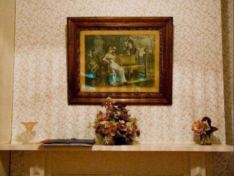 Tara House Bed & Breakfast - Accommodation Redcliffe 5
