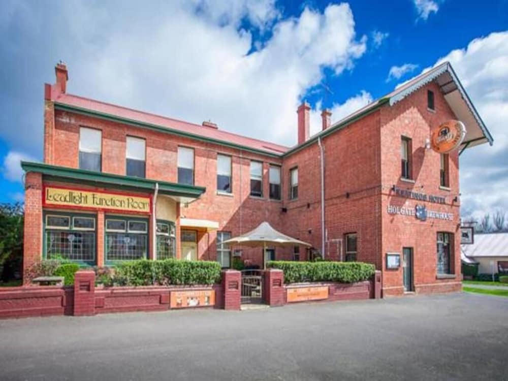 Woodend North VIC Accommodation Redcliffe