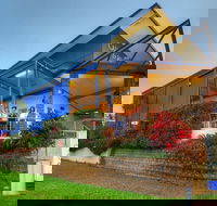 Tropixx Motel  Restaurant - Accommodation Redcliffe