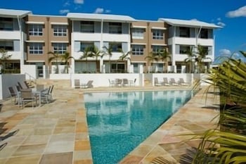 Chancellor Executive Apartments - Accommodation Redcliffe 3