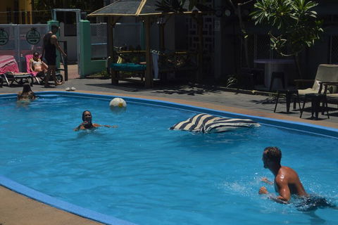 Youth Shack Backpackers - Hostel - Accommodation Redcliffe 3