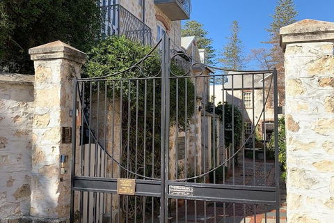 Port Mill Bed And Breakfast - Accommodation Redcliffe 1