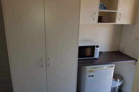 Colonial Inn Tamworth - Accommodation Redcliffe 7