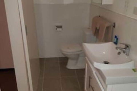 Colonial Inn Tamworth - Accommodation Redcliffe 3