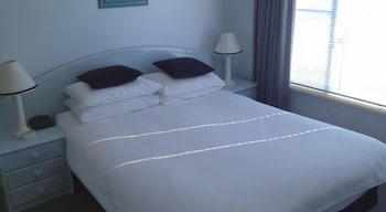 Breakers Apartments Mollymook - Accommodation Redcliffe 4