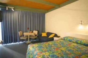 Kingfisher Motel - Accommodation Redcliffe 4