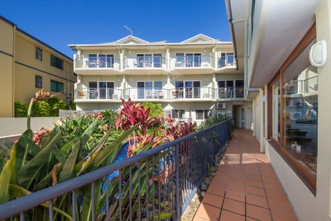 Yamba Beach Motel - Accommodation Redcliffe 0