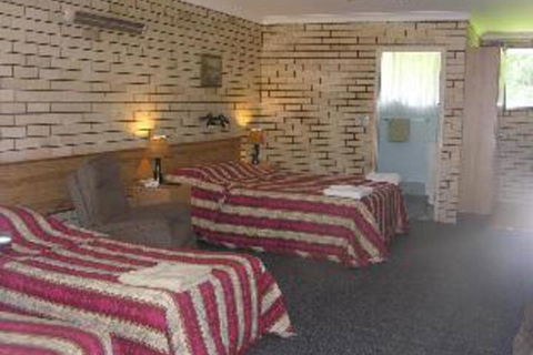 Sapphire Motel Coffs Harbour - Accommodation Redcliffe 2