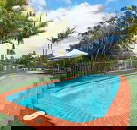 Moby Dick Waterfront Resort Motel - Accommodation Redcliffe