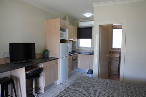 Tumut Apartments - Accommodation Redcliffe 1