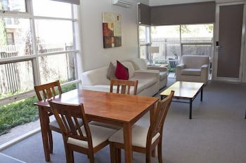 Central Shepparton Apartments - Accommodation Redcliffe 4