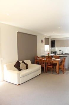 Central Shepparton Apartments - Accommodation Redcliffe 0