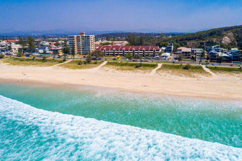 Sandrift Beachfront Apartments - Accommodation Redcliffe 4